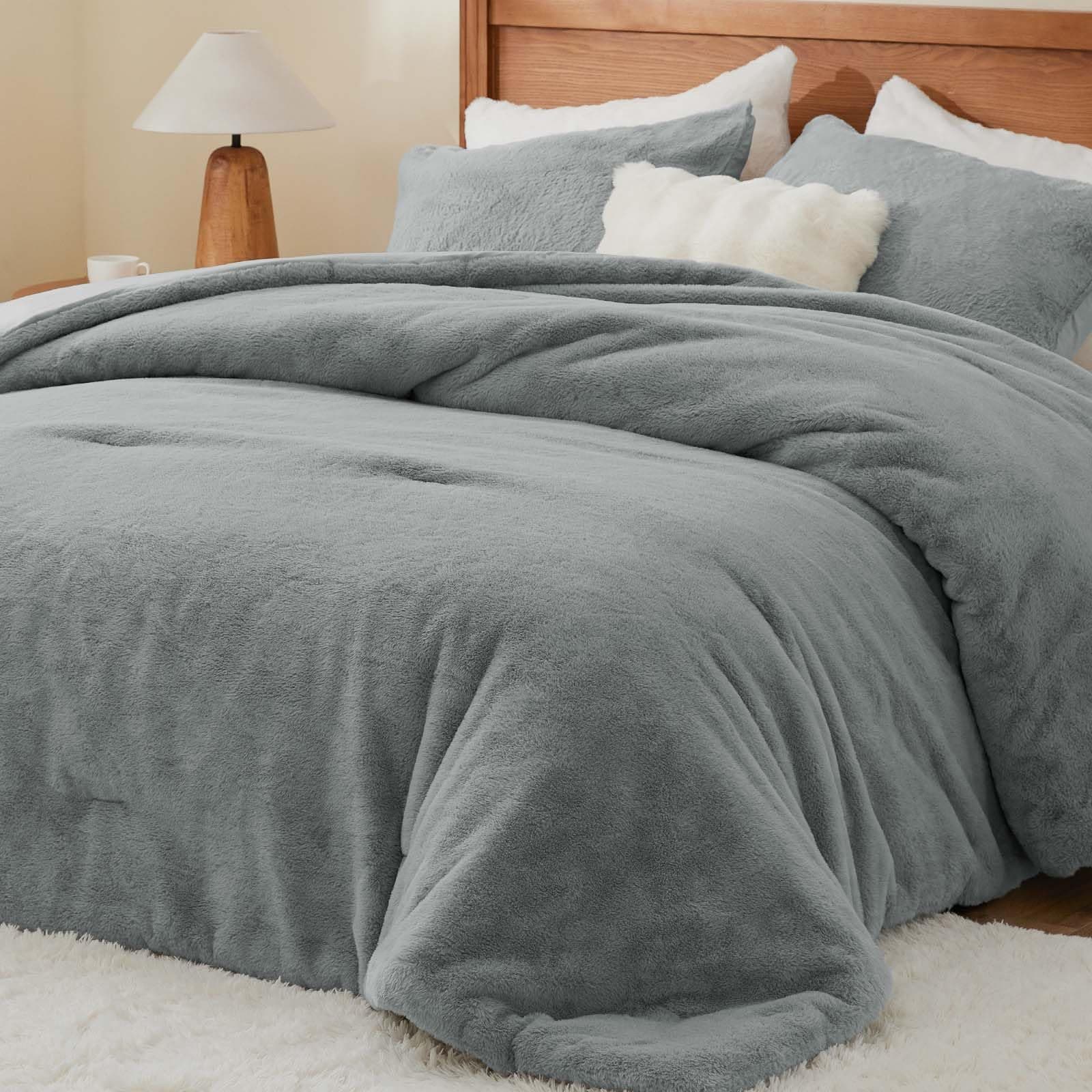 BEDELITE Faux Fur Queen Comforter Set Grey,Warm Bedding with 2 Pilowcases | Fluffy Comforter for Winter,Heavy & Thick Fleece Bed Set,Soft and Cozy,Fuzzy,Machine Washable