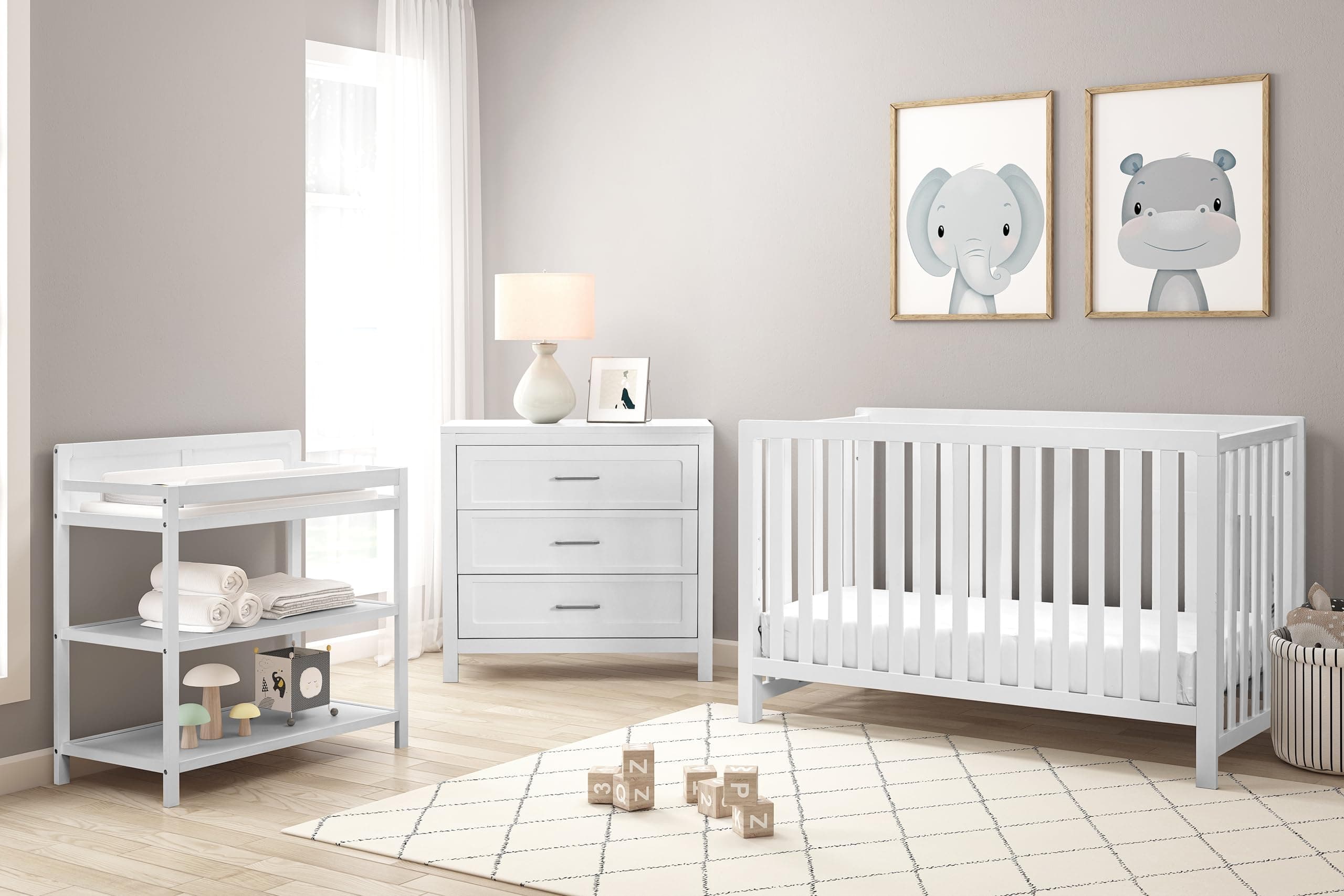 Suite Bebe Reign 4-in-1 Convertible Island Baby Crib in White