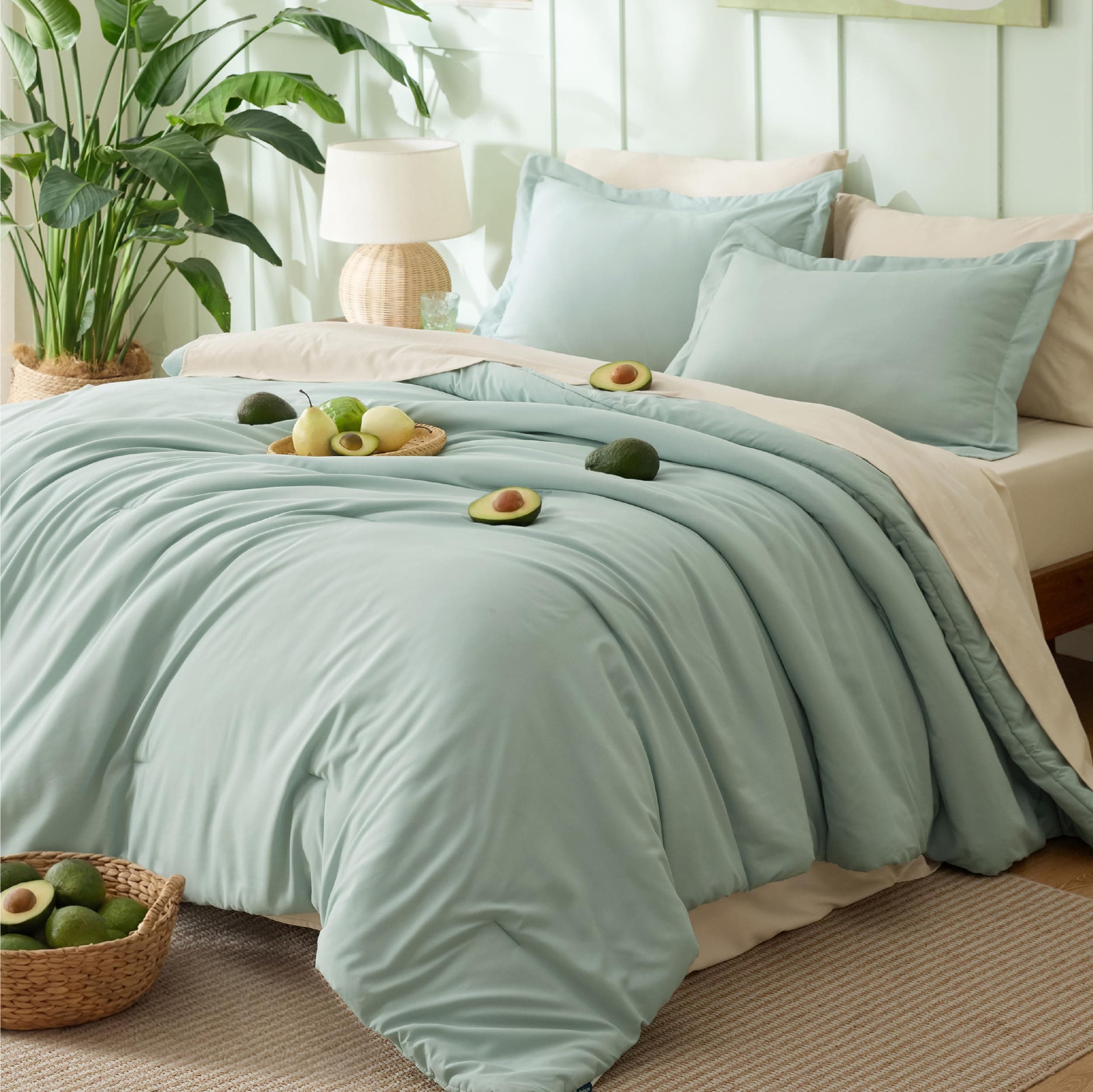 Bedsure Queen Bed in a Bag, Sage Green Comforter Set Contrasting 7 Pieces | Fall & Winter, Bedding Set, Home Decor Gift, Soft, Fluffy, with Sheets, Breathable, Bed Set, OEKO-TEX 90*90